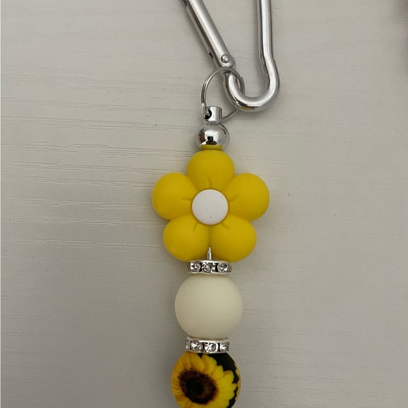 Handmade keychains from my DIY collection - Picture 3 of 7